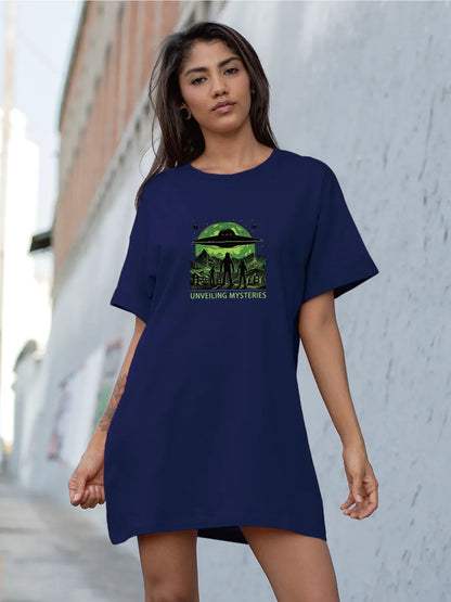 Intriguing Ufo And Mysterious Figures Print Crew Neck Tee Dress Casual Short Sleeve Dress For Spring & Summer Women's Clothing