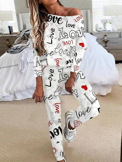 Women's Sweatsuit Love and Heart Pattern Lounge Sets Heart Letter Sport Comfort Home Street Vacation Polyester Crew Neck Long Pant Pullover Fall Winter Black White